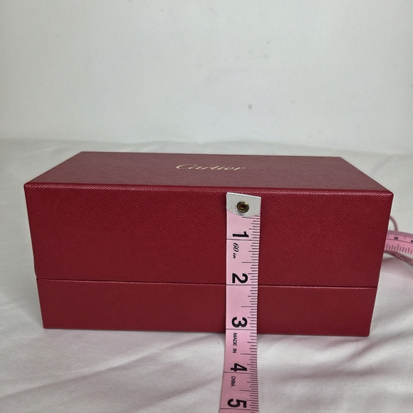 Cartier Elegant Red Sunglasses Storage Box - Picture 8 of 8